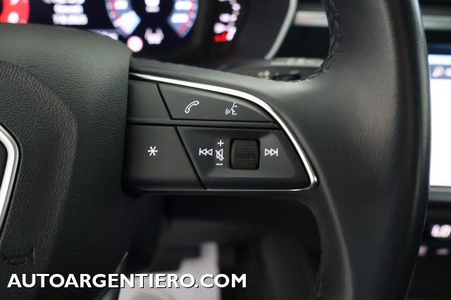 AUDI Q3 usata, con Volante in pelle