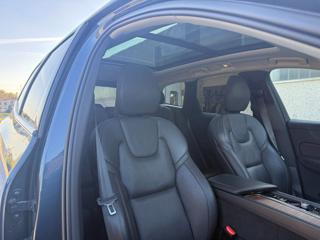 VOLVO XC60 usata, con Fari full-led