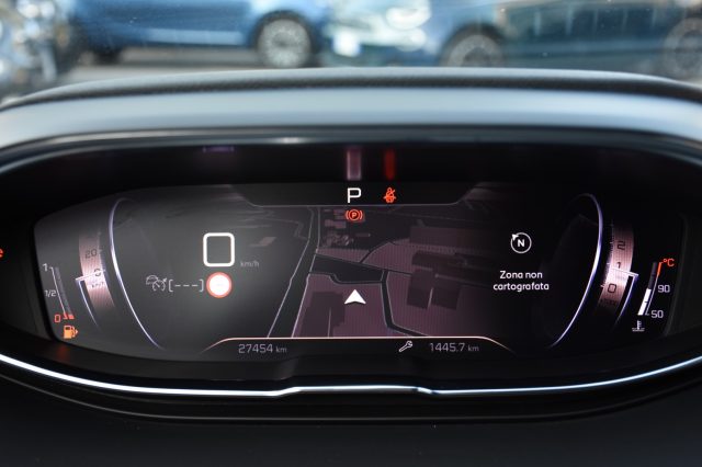 PEUGEOT 3008 usata, con Controllo automatico clima
