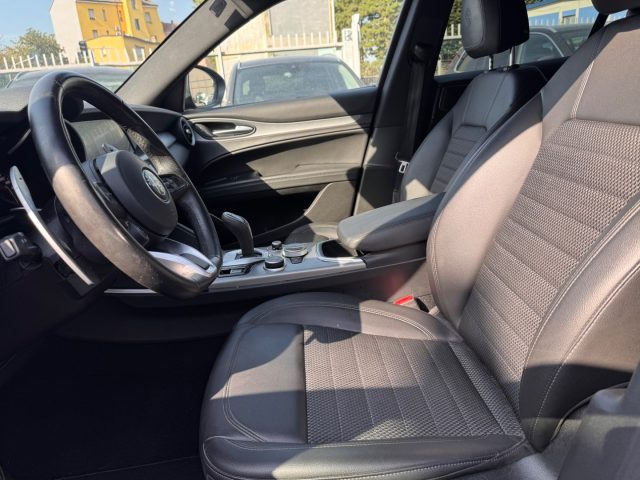 ALFA ROMEO Stelvio usata, con Controllo trazione