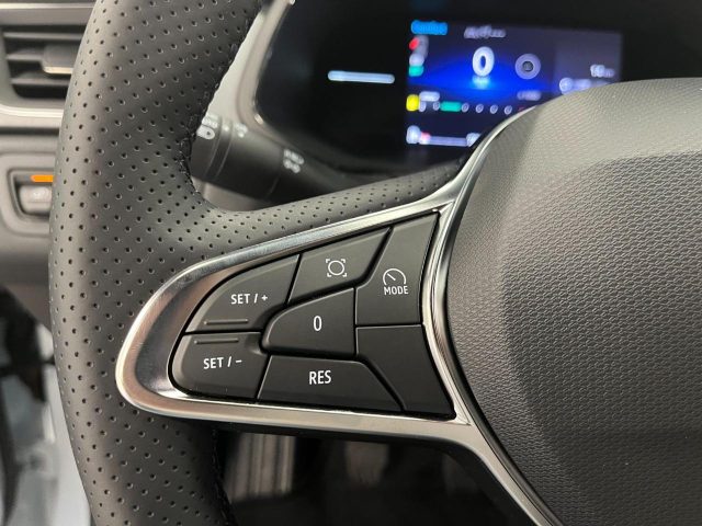 RENAULT Captur usata, con USB