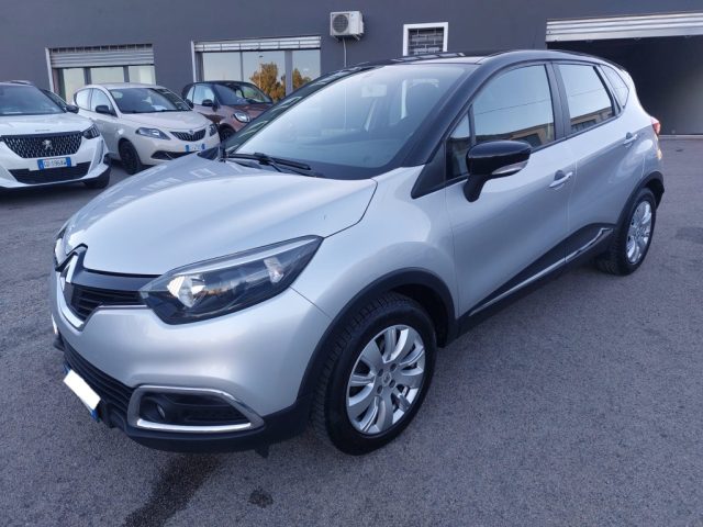 RENAULT Captur usata, con ABS