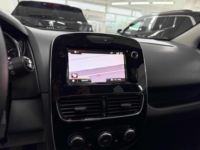 RENAULT Clio usata, con Bluetooth