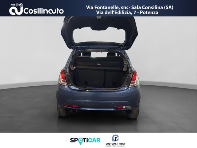 LANCIA Ypsilon usata, con Touch screen