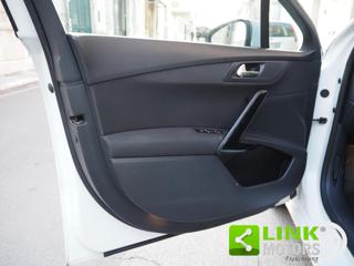 PEUGEOT 508 usata, con Sensori di parcheggio anteriori