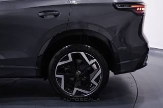 VOLKSWAGEN Tiguan usata, con Adaptive Cruise Control