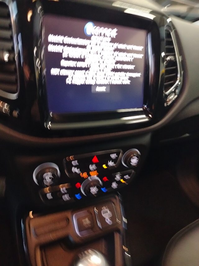 JEEP Compass usata, con Bluetooth