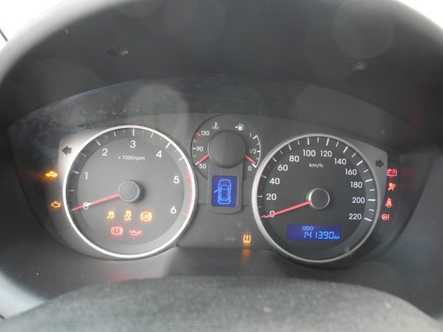 HYUNDAI i20 usata, con Luci diurne LED