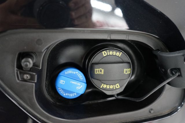 VOLKSWAGEN Golf usata, con Bluetooth