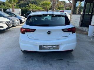 OPEL Astra usata, con Alzacristalli elettrici