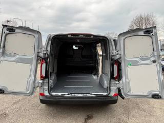 VOLKSWAGEN Transporter usata 21