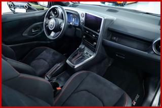 TOYOTA Yaris usata, con Interni in pelle