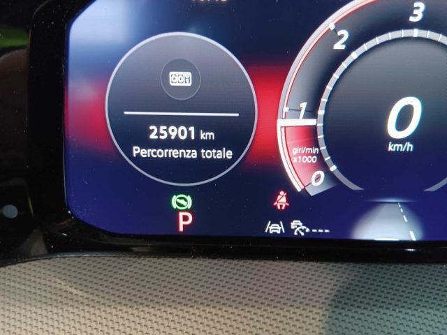 VOLKSWAGEN Golf usata, con Alzacristalli elettrici