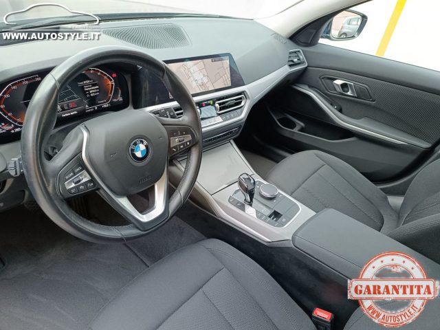 BMW 320 usata, con Blind spot monitor