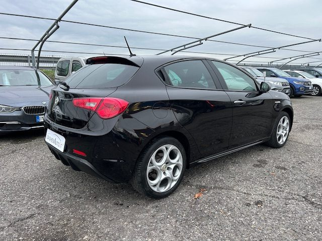 ALFA ROMEO Giulietta usata, con Airbag Passeggero