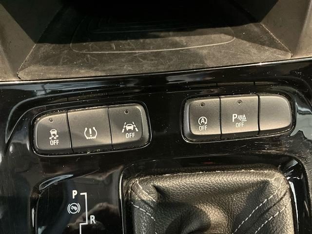 OPEL Grandland X usata 27