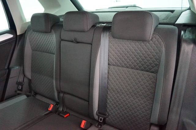 VOLKSWAGEN Tiguan usata, con Sensore di luce