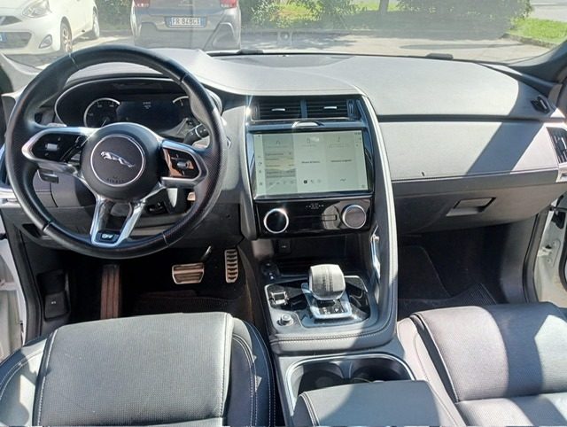 JAGUAR E-Pace usata, con Cerchi in lega