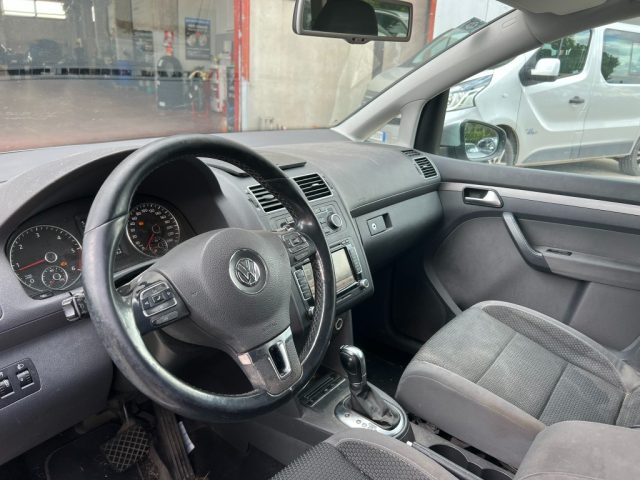 VOLKSWAGEN Touran usata, con Controllo trazione