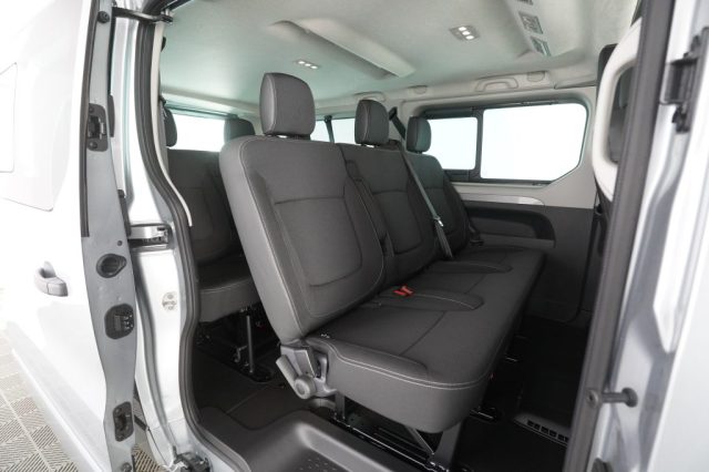 RENAULT Trafic usata 10