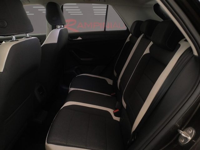 VOLKSWAGEN T-Roc usata 14