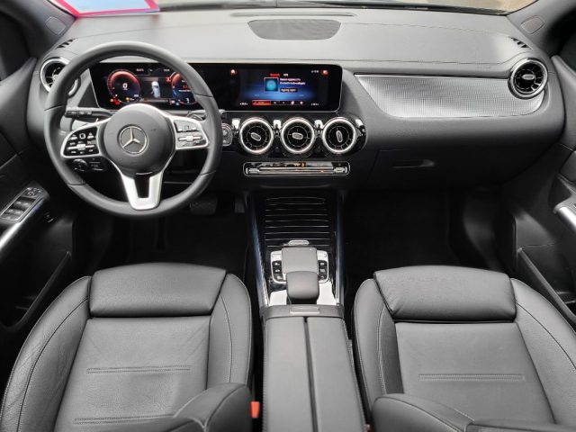 MERCEDES-BENZ B 220 usata, con Sedile posteriore sdoppiato