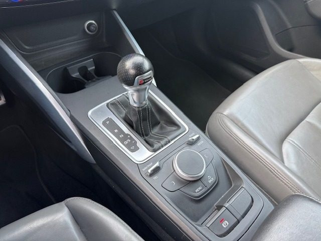 AUDI Q2 usata, con USB