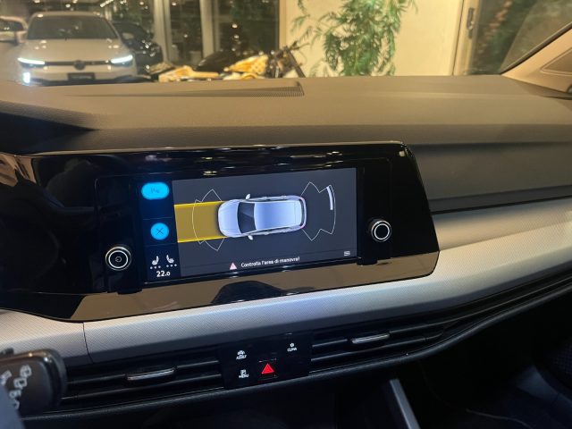 VOLKSWAGEN Golf usata, con Park Distance Control