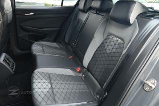 VOLKSWAGEN Golf usata, con Isofix