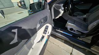 MERCEDES-BENZ GLA 200 usata, con Controllo automatico clima