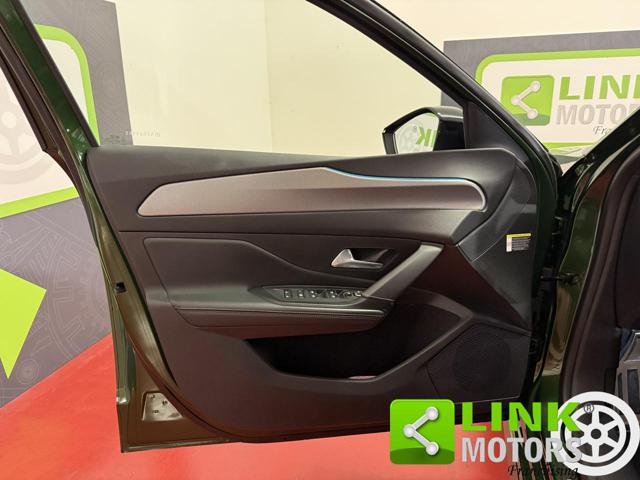 PEUGEOT 308 usata, con Sedile posteriore sdoppiato
