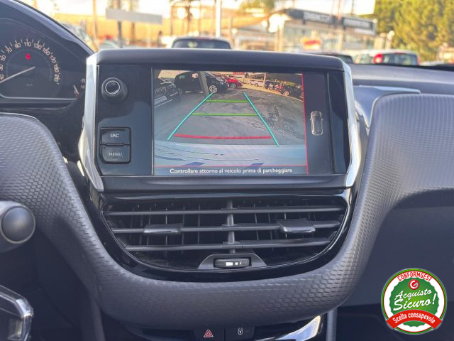 PEUGEOT 208 usata, con Sistema di navigazione