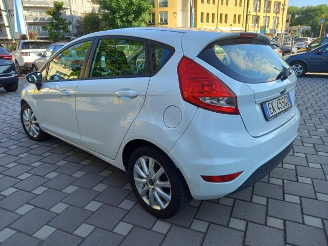 FORD Fiesta usata, con Airbag laterali