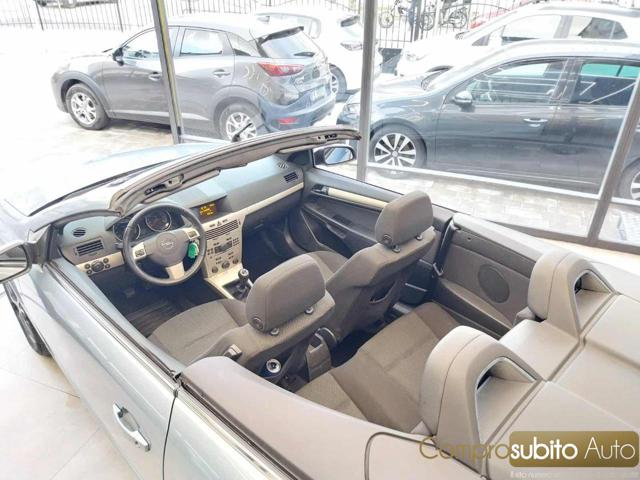 OPEL Astra usata, con Controllo trazione