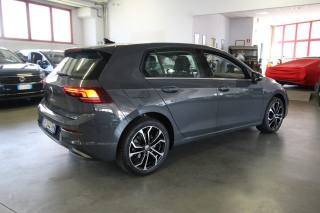 VOLKSWAGEN Golf usata, con Alzacristalli elettrici
