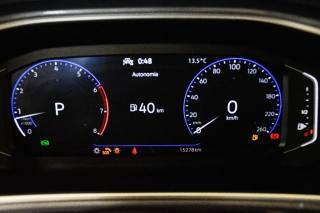 VOLKSWAGEN T-Roc usata, con Leve al volante