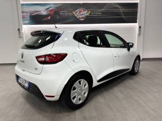 RENAULT Clio usata, con Autoradio