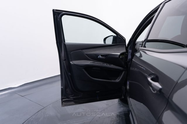 PEUGEOT 3008 usata, con Cruise Control