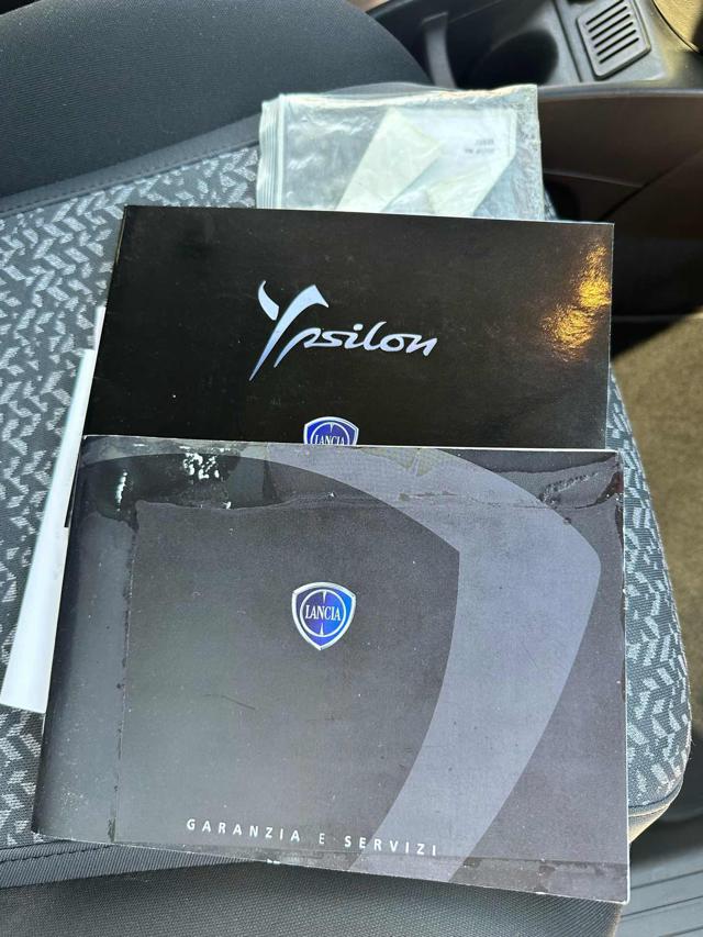 LANCIA Ypsilon usata 23