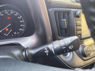 TOYOTA RAV 4 usata, con Controllo elettronico della corsia