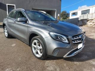 MERCEDES-BENZ GLA 200 d Automatic