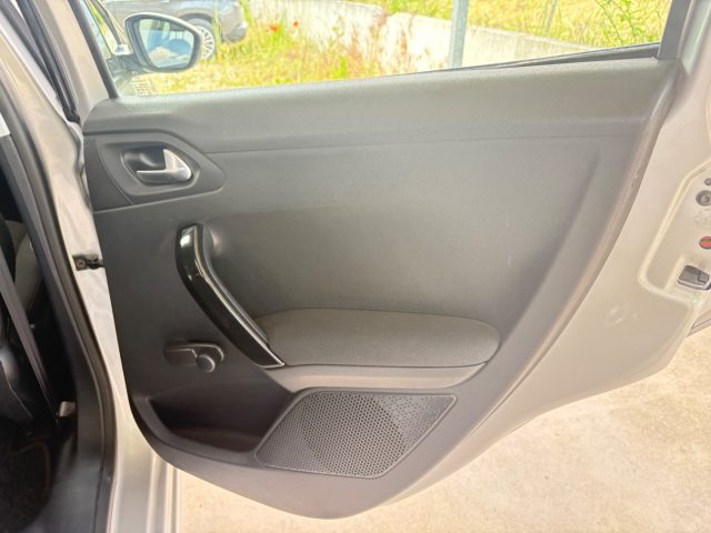 PEUGEOT 208 usata 34