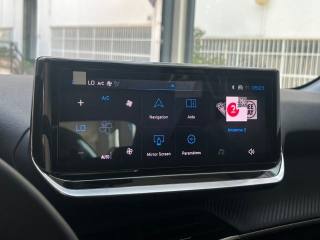PEUGEOT 208 usata, con Fari Xenon