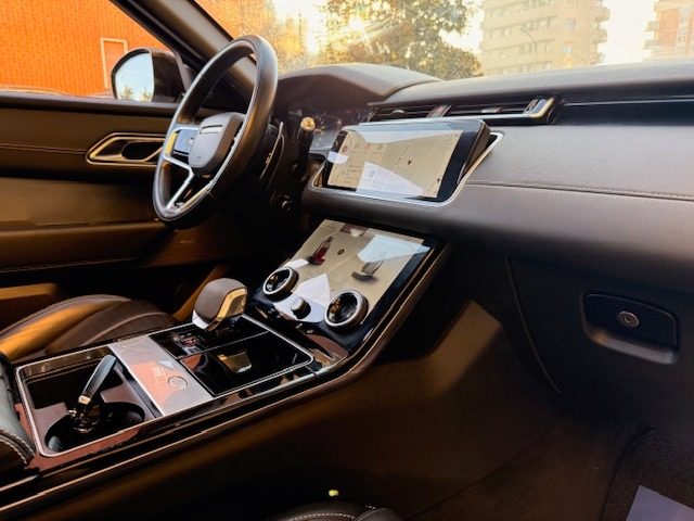 LAND ROVER Range Rover Velar usata, con Fari Xenon