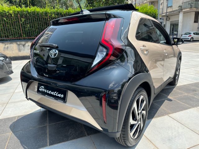 TOYOTA Aygo X usata, con Tettuccio apribile