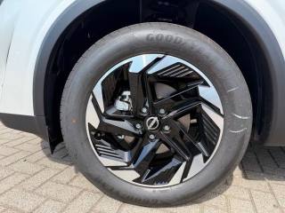 NISSAN Qashqai usata, con Controllo trazione