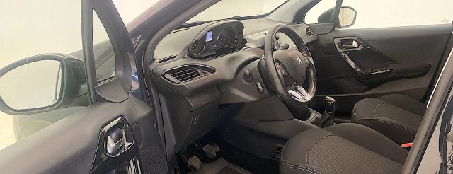PEUGEOT 208 usata, con Isofix