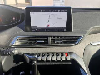 PEUGEOT 3008 usata, con Cerchi in lega
