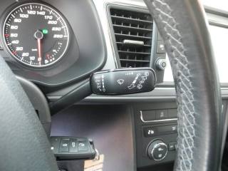 SEAT Leon usata, con Fari full-led