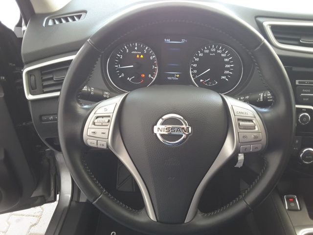 NISSAN Qashqai usata, con Boardcomputer